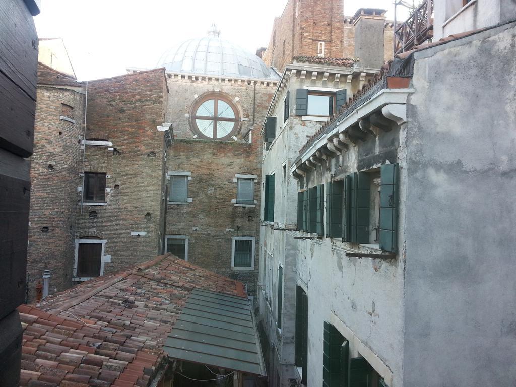 Appartamento Nel Cuore Di Venezia Veneza Exterior foto